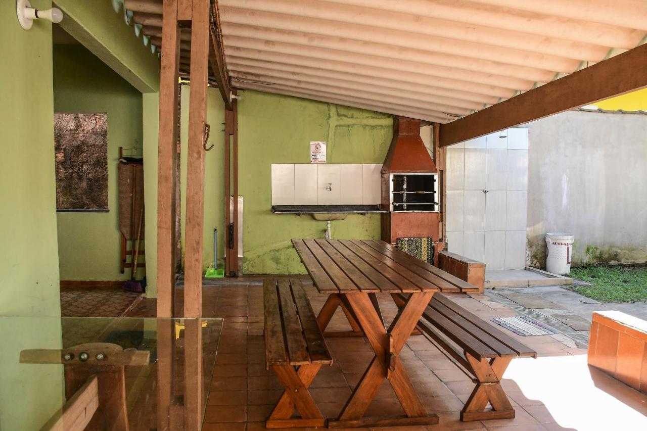 House - Bilhar, Churrasqueira, E Com Ar A 350m Da Holiday home Ubatuba